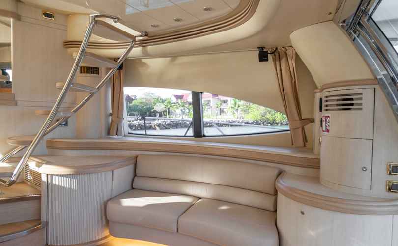 Photo Azimut 68 Evolution (2003)