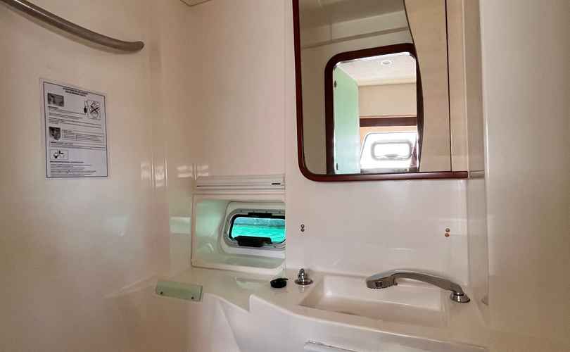 Catana 47
