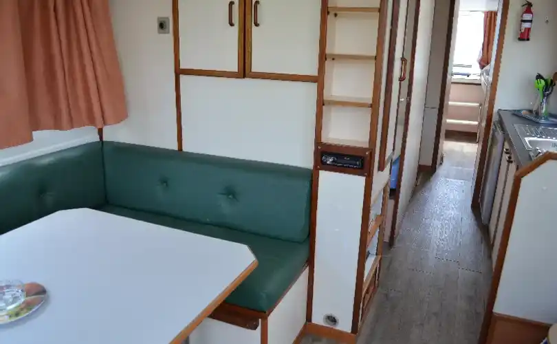 Photo Espade Concept Fly