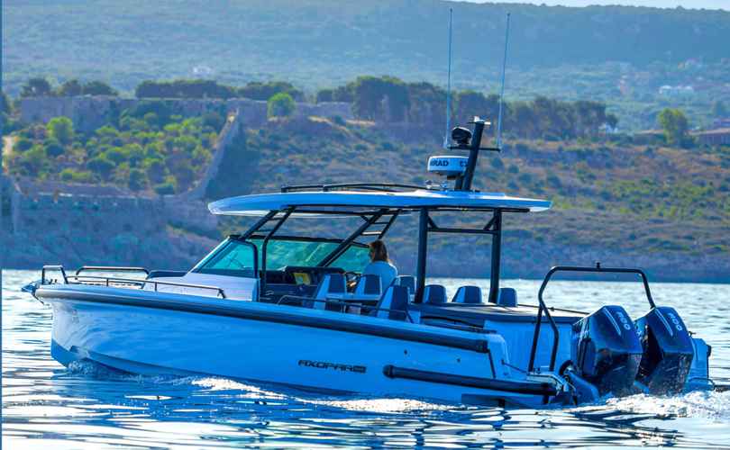 Photo Axopar 37 Sun Top (2023)