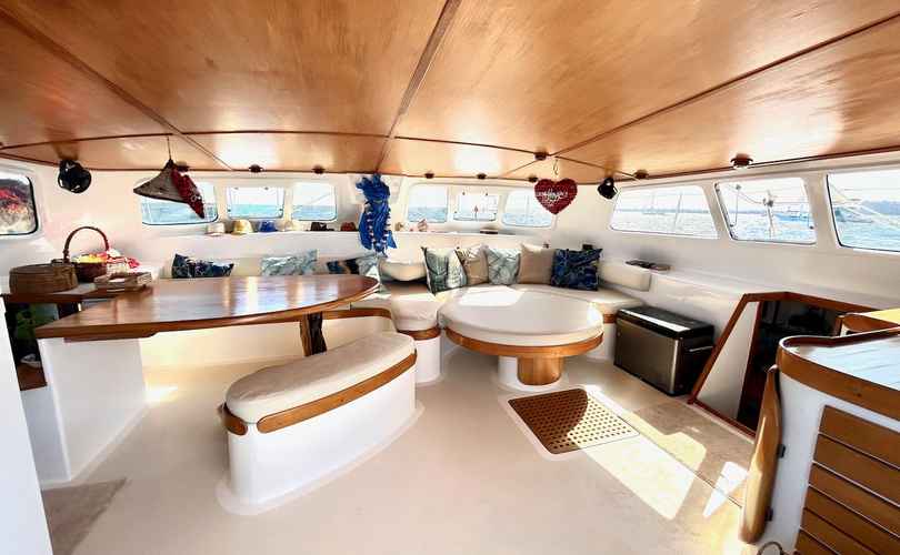 Photo Custom Built 48 (1990)