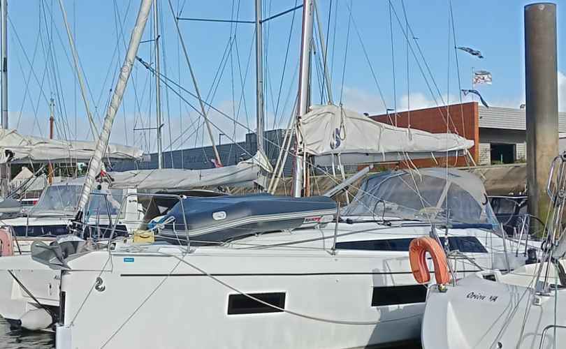 Oceanis 34.1