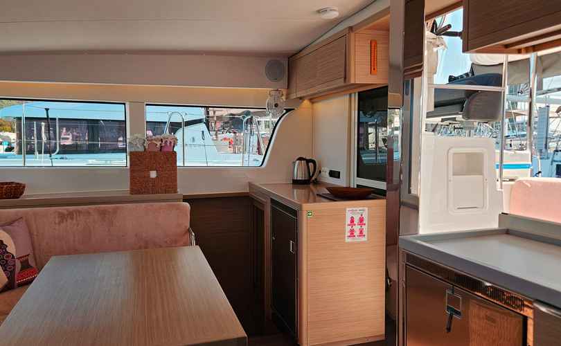 Photo Lagoon 40 (2023)