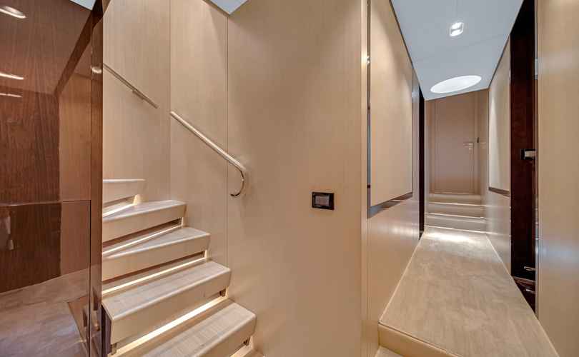 Photo Azimut 84 (2013)