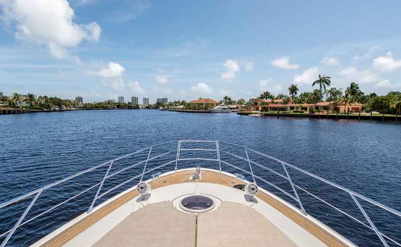 Photo Azimut 64 Fly (2013)