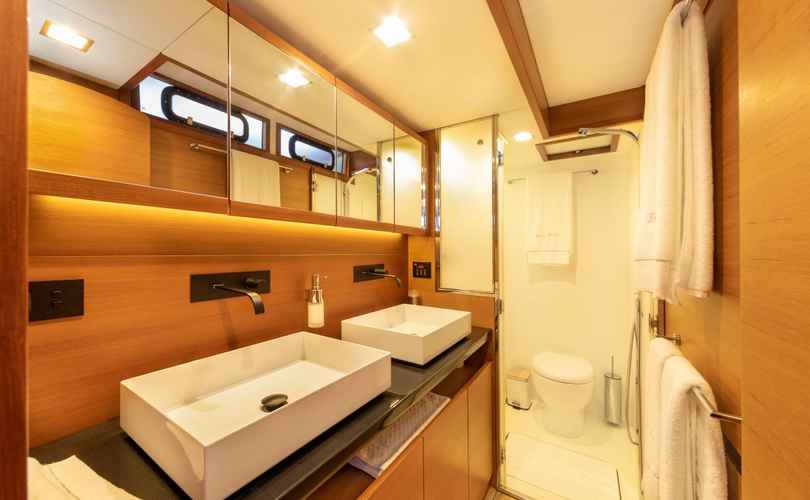 Solaris 72