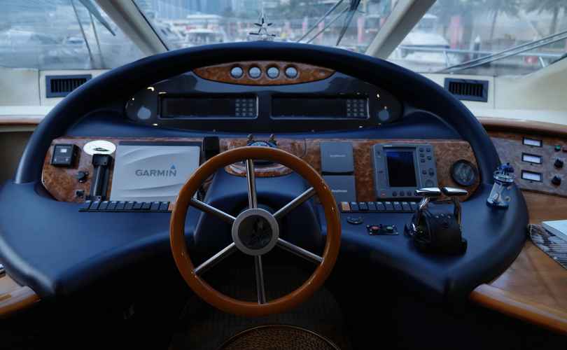 Azimut 55