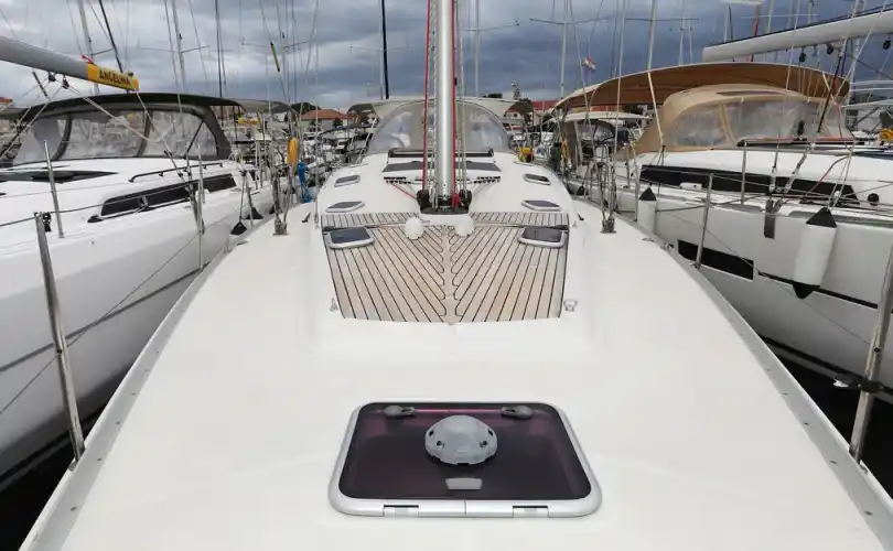 Delphia 47