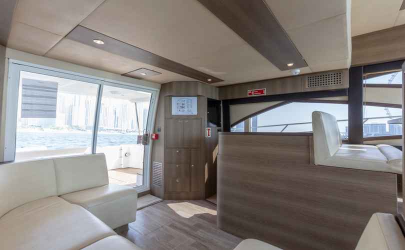 Photo Oryx 46 Fly (2008)