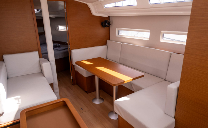Photo Sun Odyssey 410 (2024)