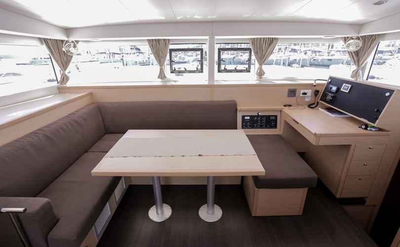 Lagoon 40