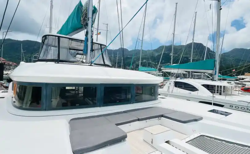 Lagoon 50