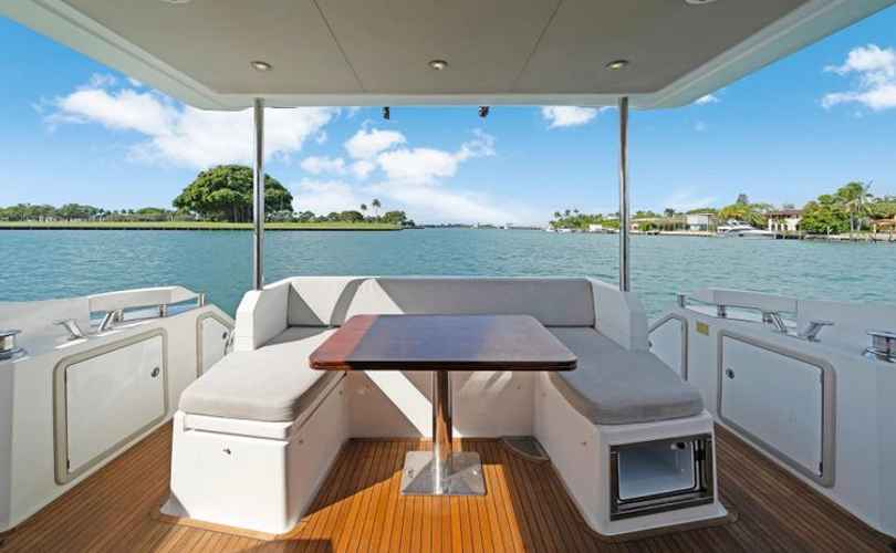 Photo Azimut 50 (2017)