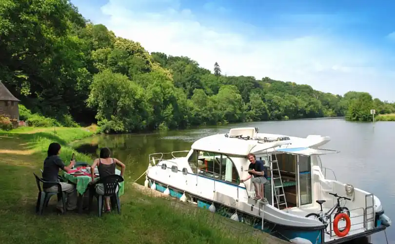 Photo Sedan 1160 (1993)