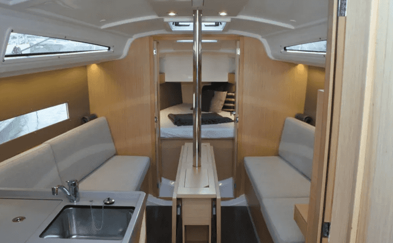 Oceanis 30.1