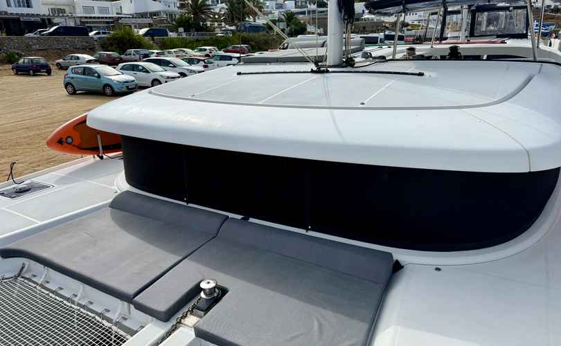 Lagoon 42