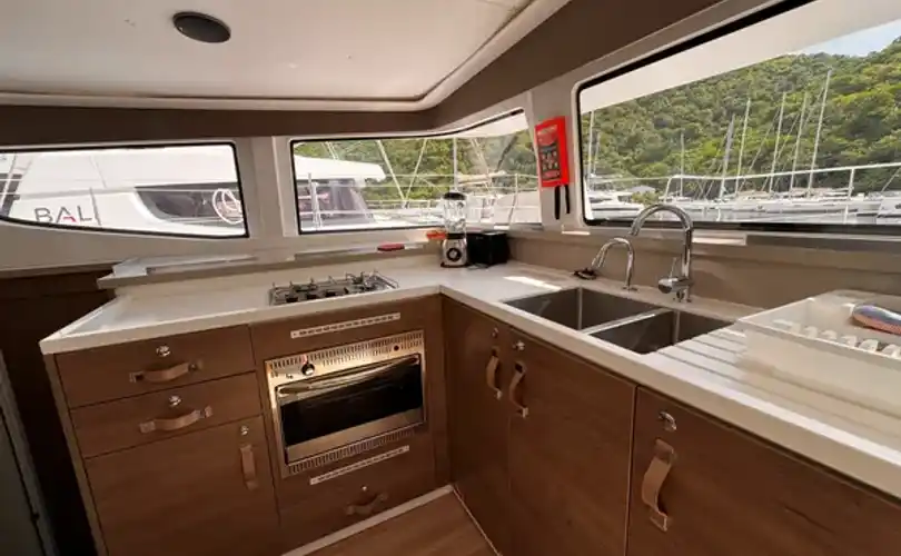 Photo Bali 4.4 (2022)