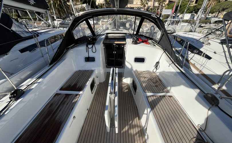 Photo Sun Odyssey 380 (2022)