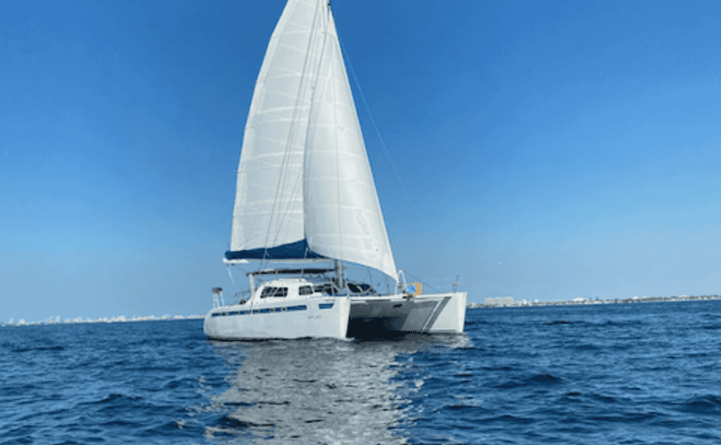 Photo Custom Built 48 (1990)