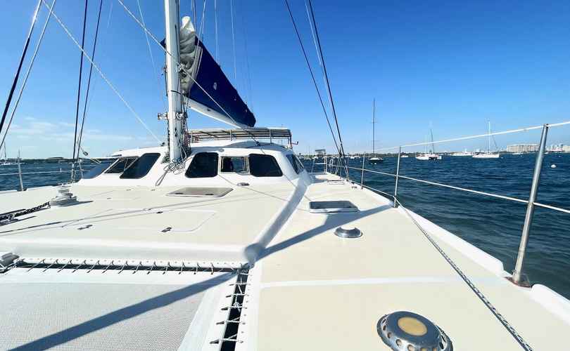 Photo Custom Built 48 (1990)