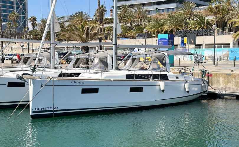 Photo Oceanis 38.1 (2022)