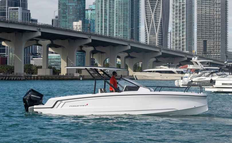 Photo Axopar 25 Cross Top