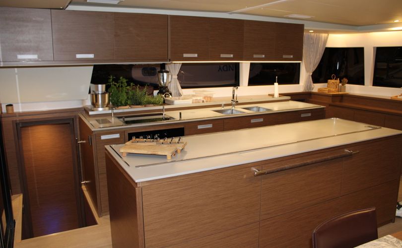 Photo Lagoon 620 (2020)