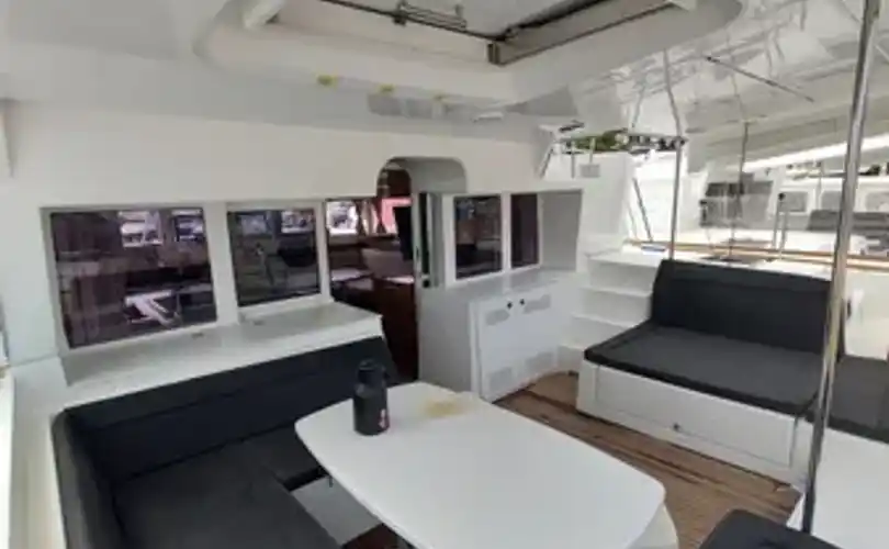 Photo Lagoon 450 F (2019)