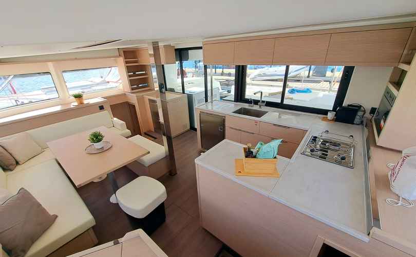 Photo Lagoon 46 (2022)