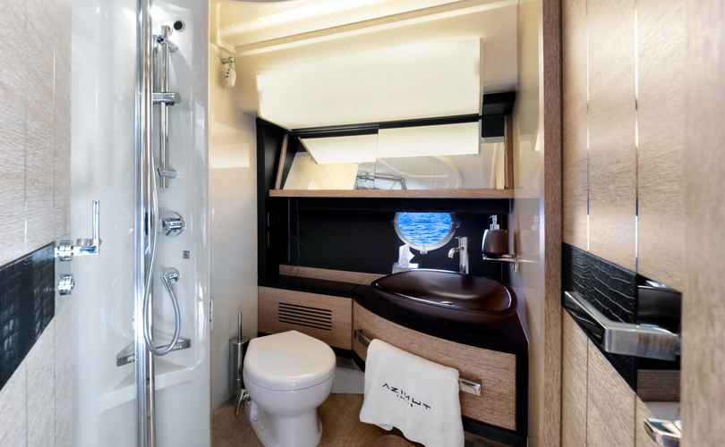 Photo Azimut 64 Fly (2013)