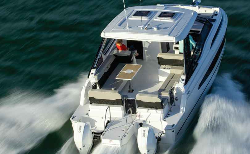 Photo Aquila 32 Sport