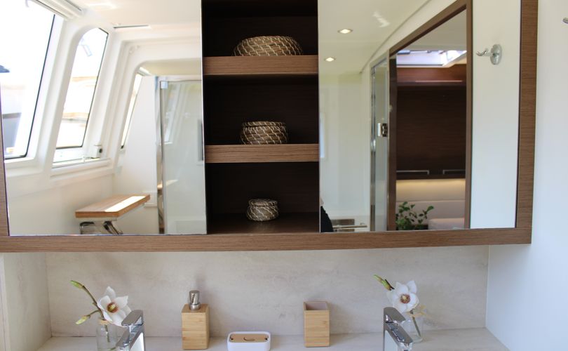 Photo Lagoon 620 (2020)