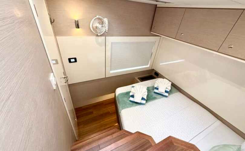 Aventura 50 MY