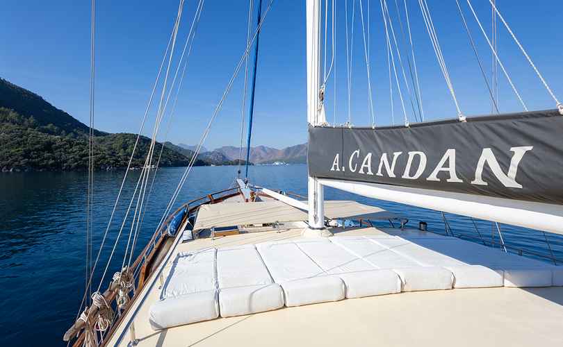 Photo A.CANDAN (2012)