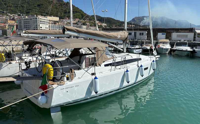 Photo Sun Odyssey 380 (2025)