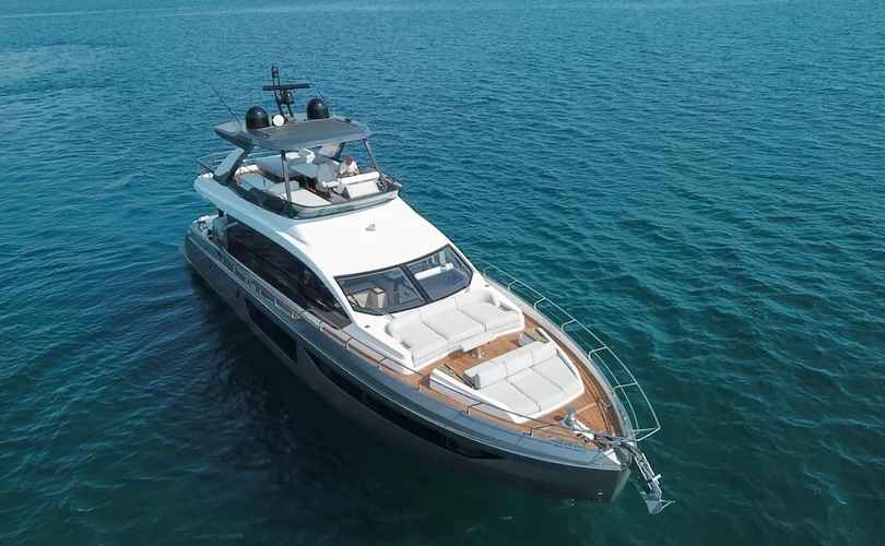 Photo Azimut 68 Fly (2023)