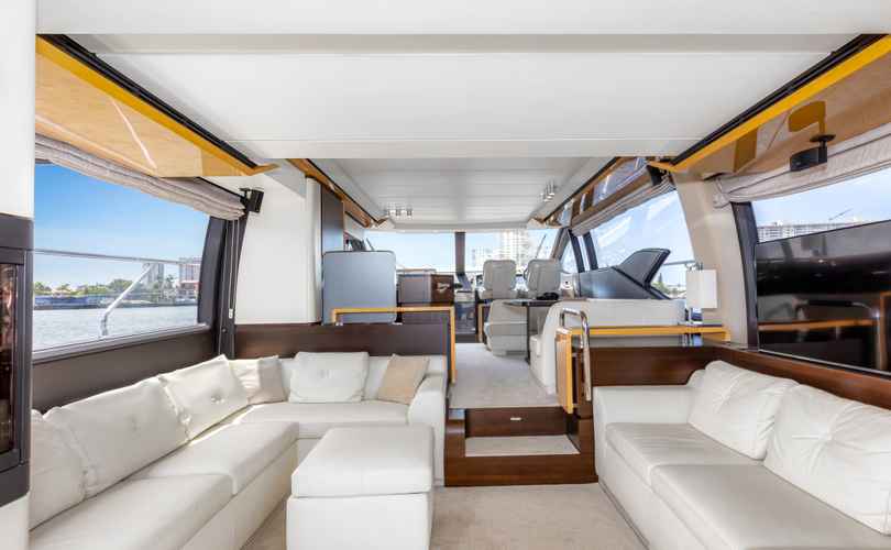 Photo Azimut 66 (2016)