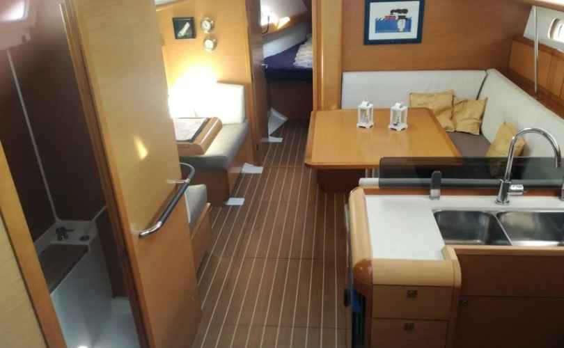 Photo Sun Odyssey 409 (2011)