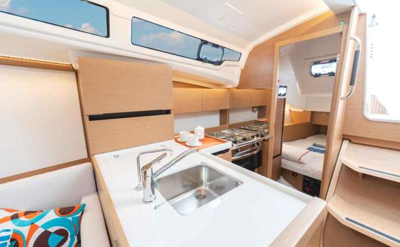 Photo Sun Odyssey 350 (2025)