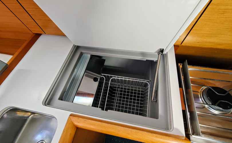 Photo Sun Odyssey 379 (2013)