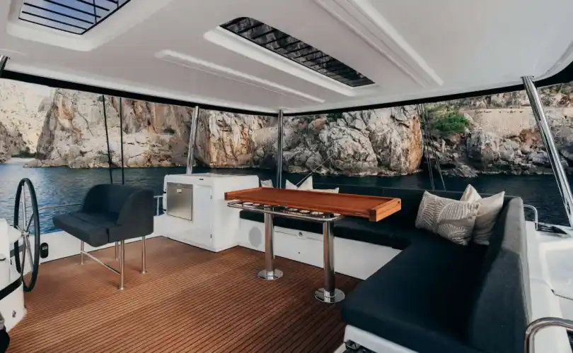 Lagoon 55