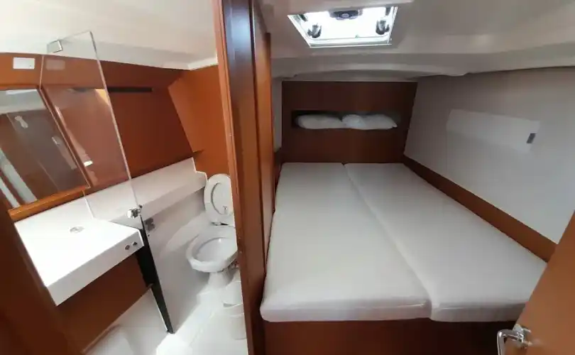 Photo Sun Odyssey 410 (2024)