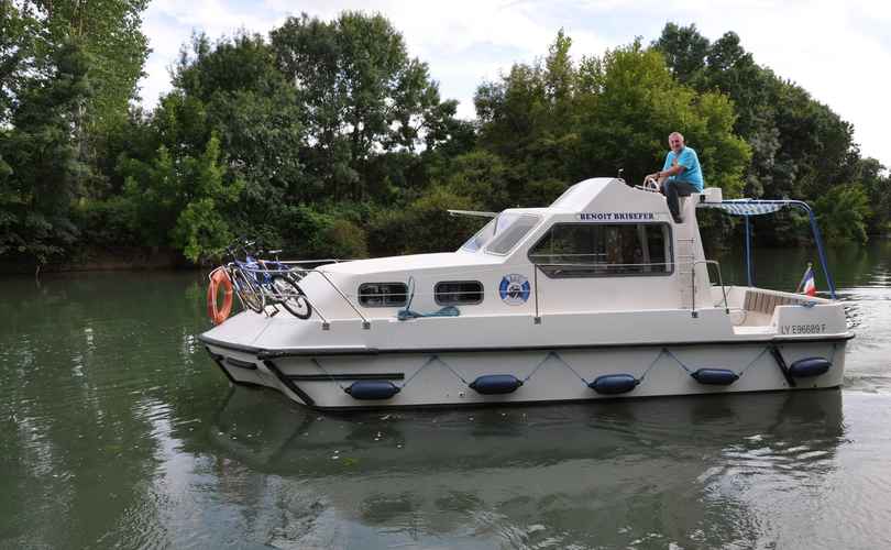 Photo Triton 860 Fly