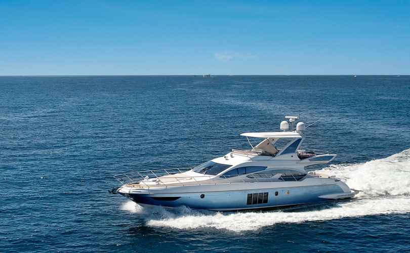 Photo Azimut 64 Fly (2013)