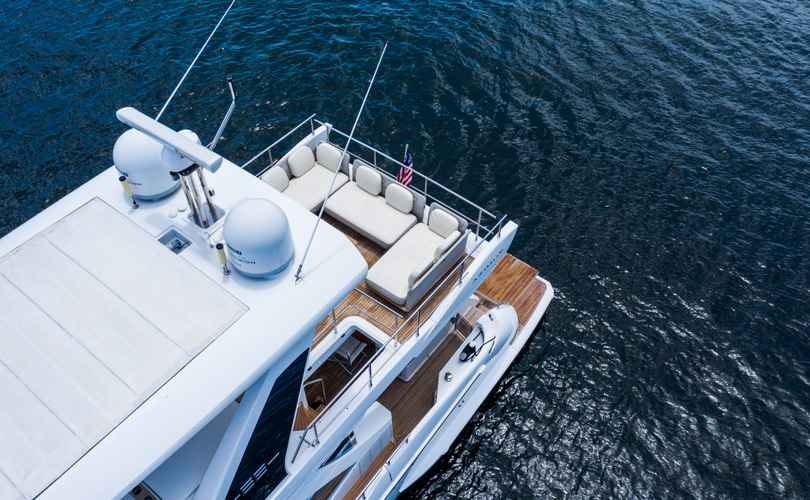 Photo Azimut 66 (2016)