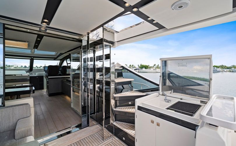 Photo Azimut S7 (2019)