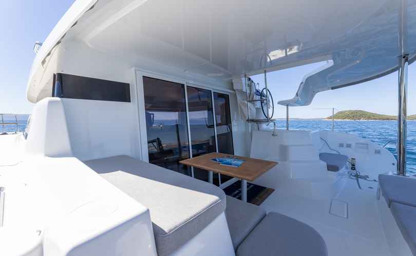 Lagoon 38