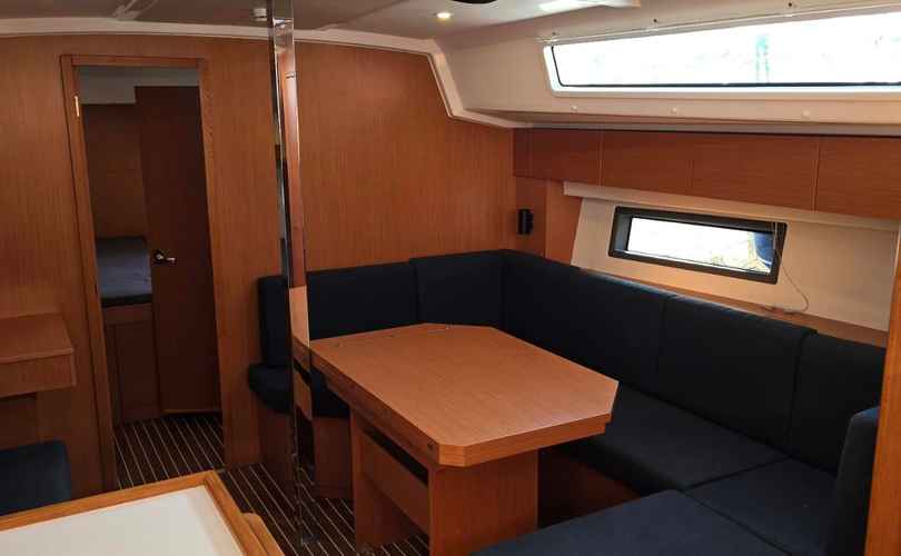 Photo Bavaria C42 (2025)