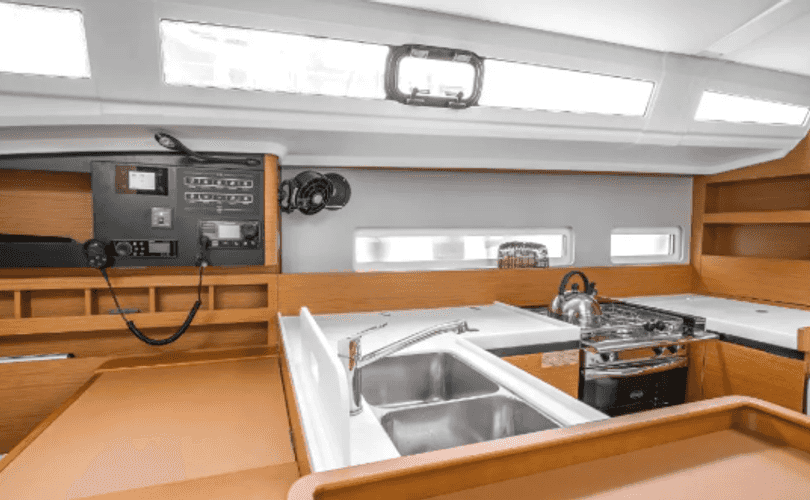 Photo Sun Odyssey 410 (2021)