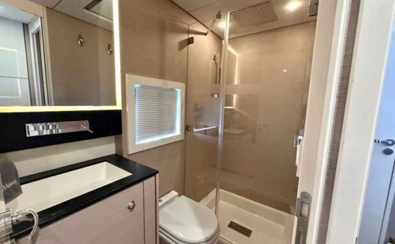 Aventura 50 MY